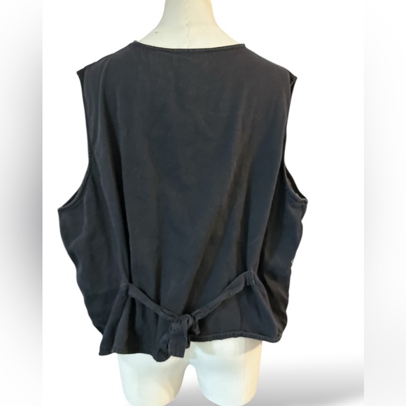 Vintage women’s Forelli‎ Plaid vest size 18/20 wooden loop buttons (B6) - Picture 2 of 8